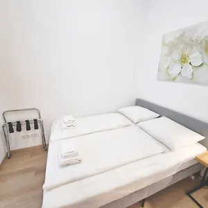 Gal Apartment Vienna